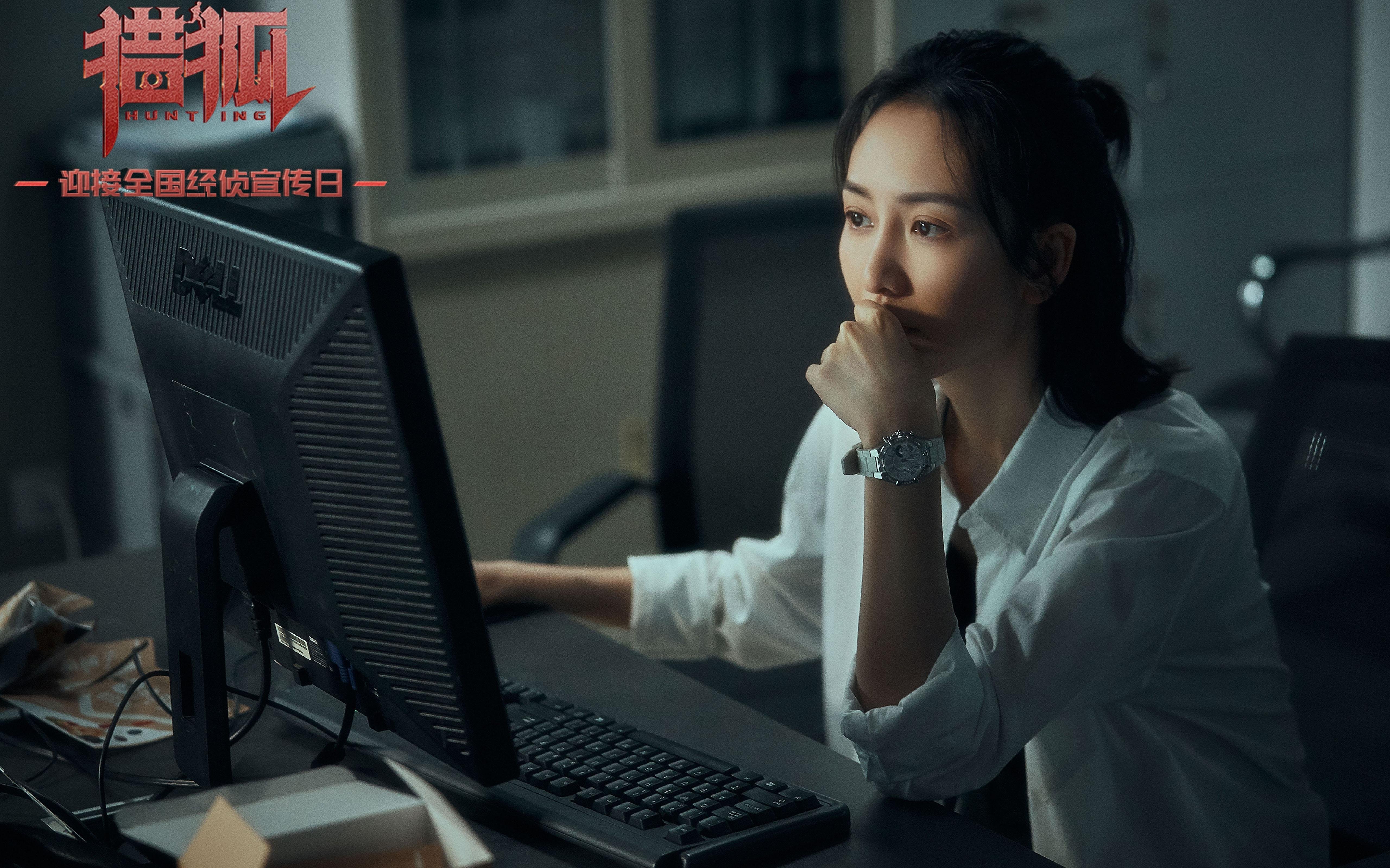 国际赛场上升国旗奏国歌瞬间点燃全场爱国热情，全程升国旗奏国歌视频