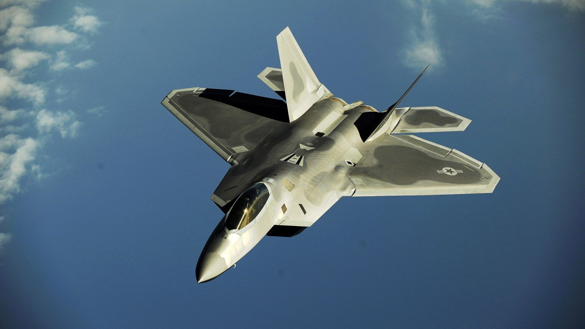 球场建设进展受到关注,球场扩建